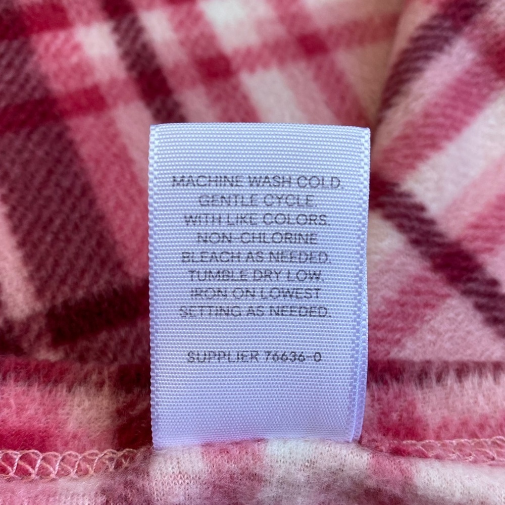 Liz Claiborne Women's Plaid Wrap One Size - Picture 5 of 6